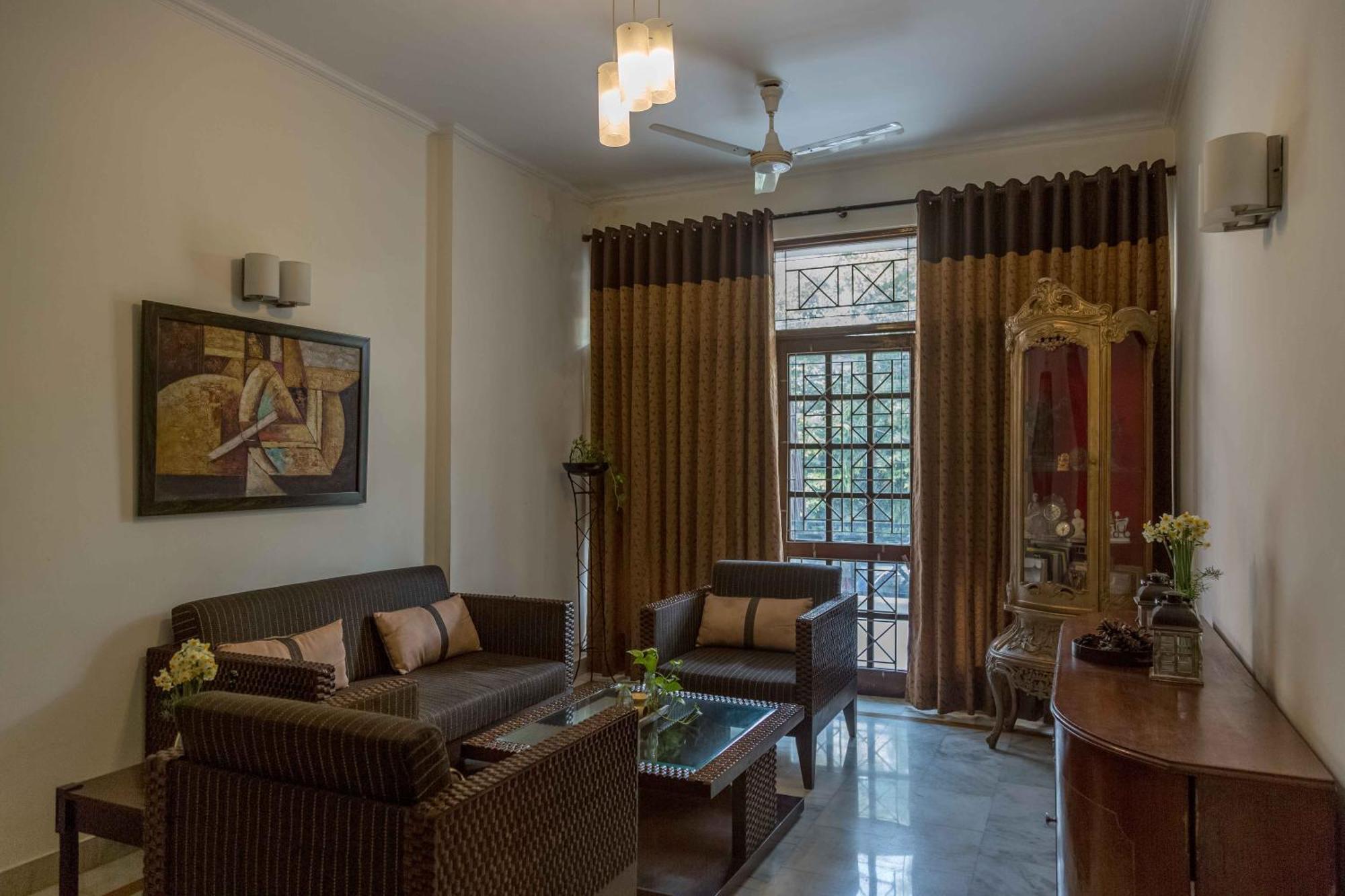 Room In Bb - Hauz Khas 3 Rooms Bnb New Delhi Eksteriør bilde